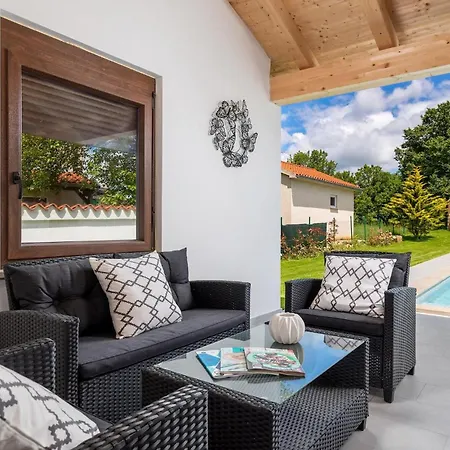 Nola * Mali Vareški